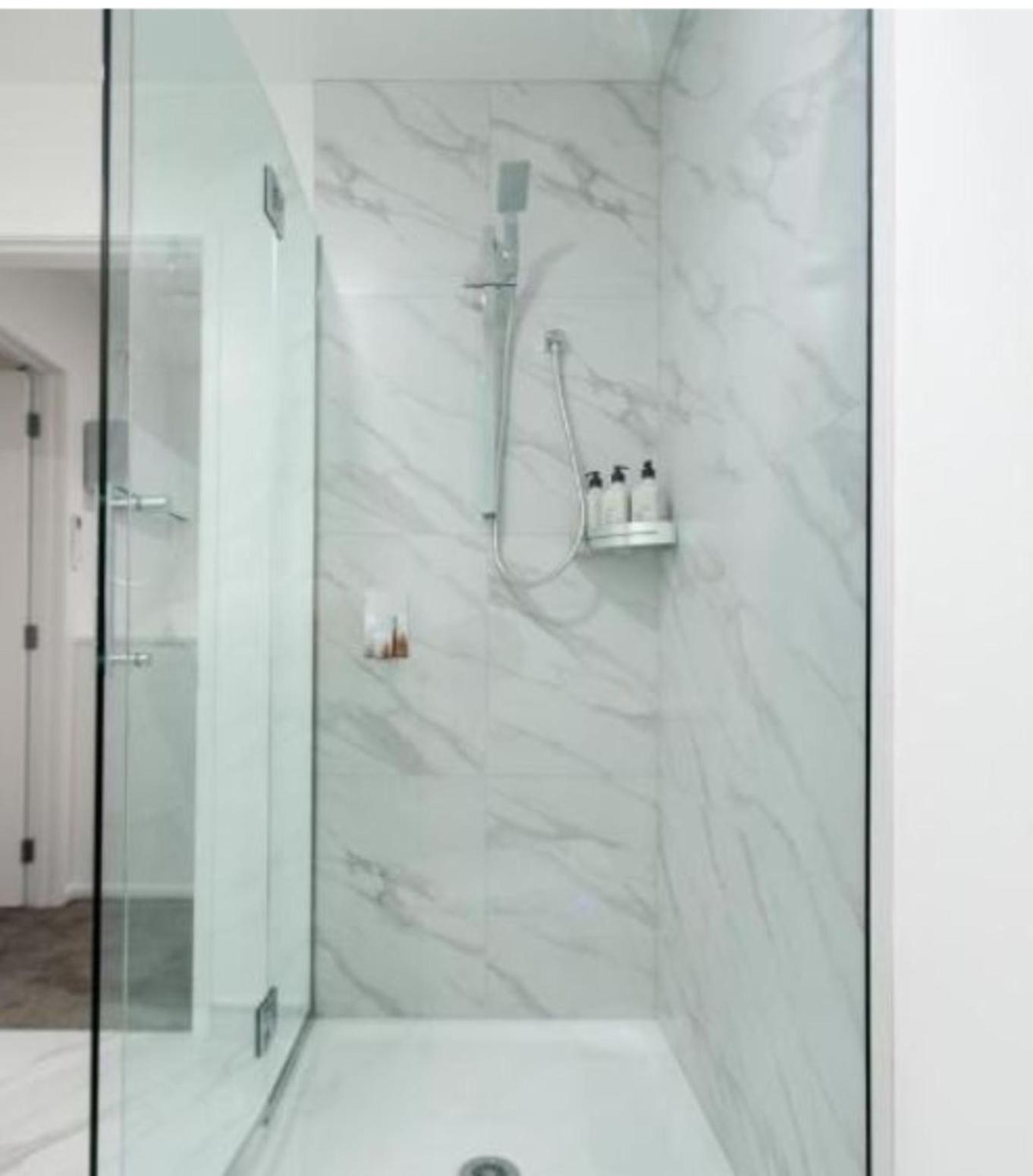 Modern 3 Bed Overlooking Hagley Park كريستتشيرش المظهر الخارجي الصورة
